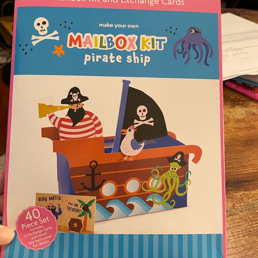 Mailbox Kit Pirate Ship by - Multicolor